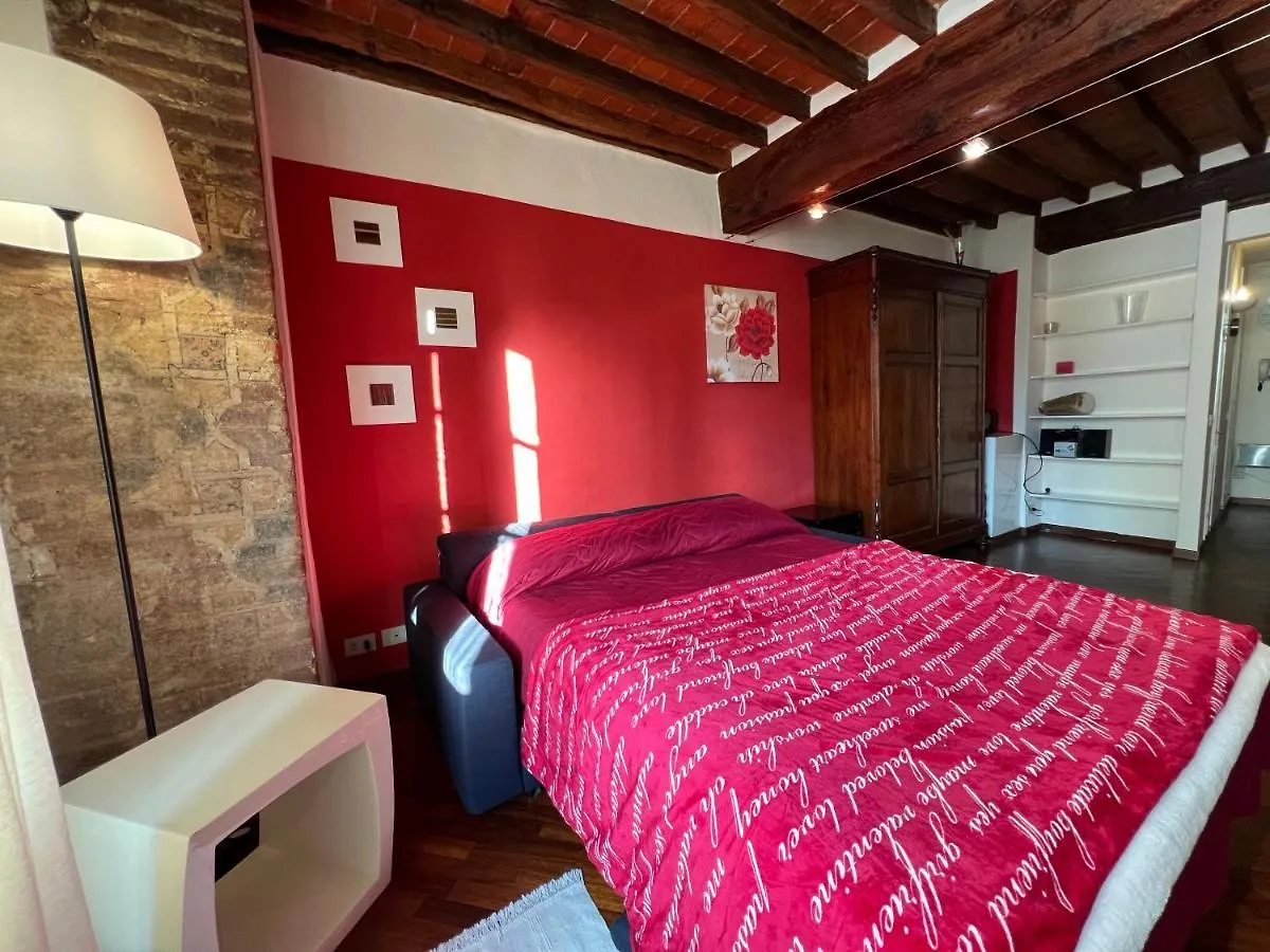 Suite Via Fillungo Lucca 0*,  Italien