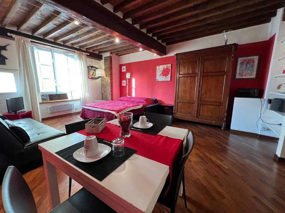 Apartment Suite Via Fillungo Lucca